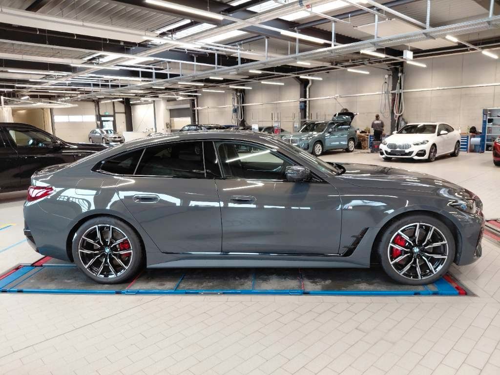 Fahrzeugabbildung BMW 420d Gran Coupé xDrive M sport HuD H&k ACC 360°