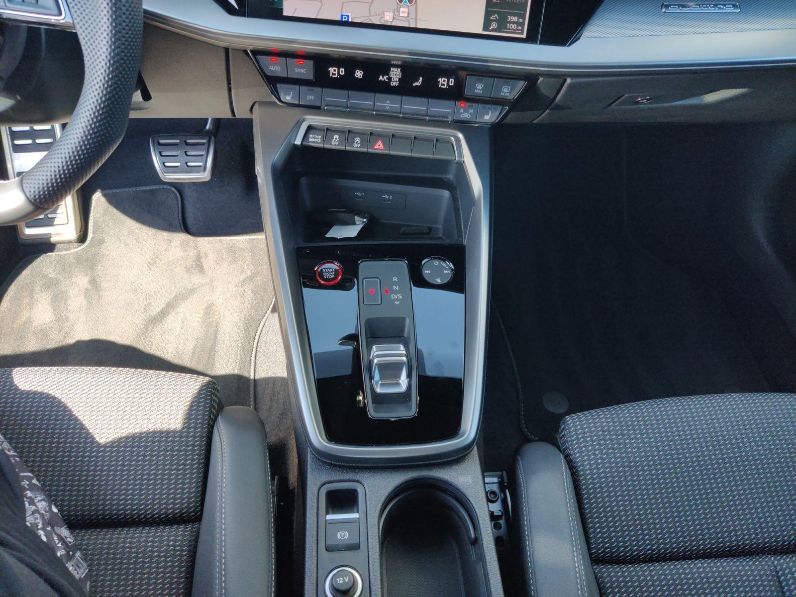Audi S3 Limousine 2.0 TFSI q. S-Tronic , Optik schwar, миниатюра 8