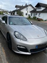 Porsche Panamera 4S S - Porsche Panamera aus 2011: 4s