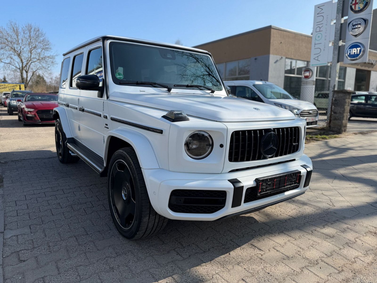 MERCEDES-BENZ G 63 AMG + MB Garantie + Insp. NEU + Full Carbon