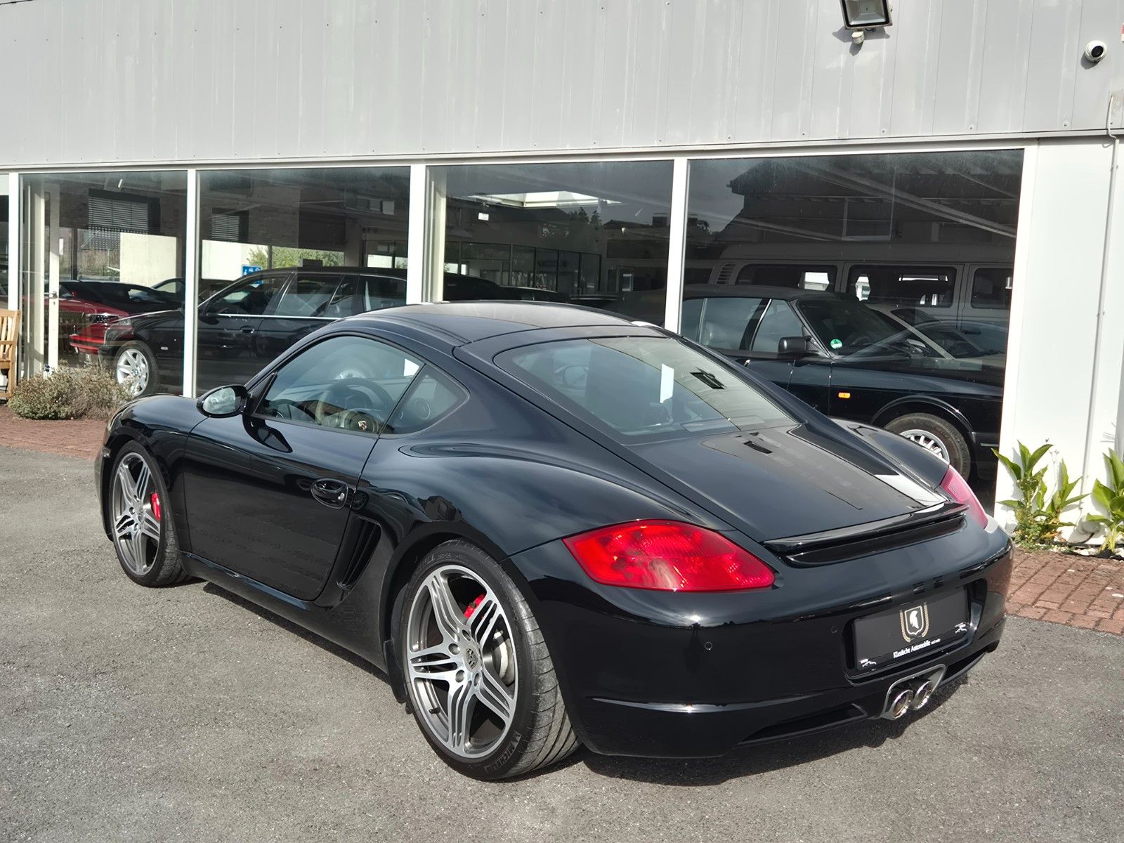 Fahrzeugabbildung Porsche Cayman Porsche Design Edition 1/One of 777