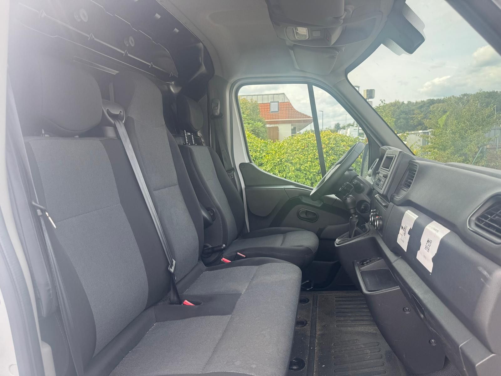 Fahrzeugabbildung Renault Master III Kasten L1H2 HKa 3,5t/1.HAND/KLIMA