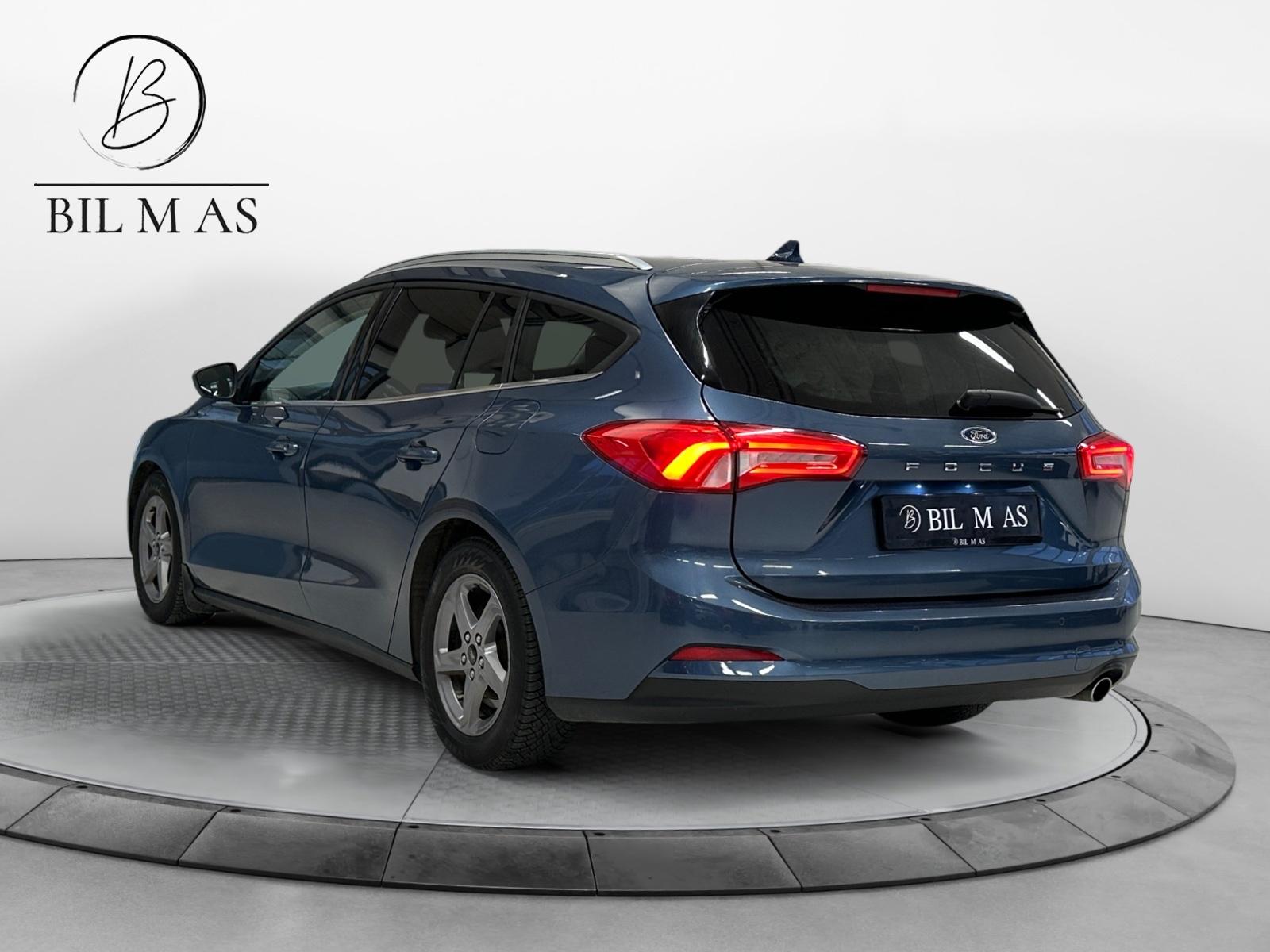 Ford Focus Titanium ACC Webasto NETTO