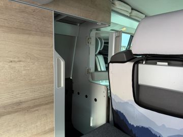 Volkswagen California T6.1 Coast ACC Markise LED AHK 1.Hand