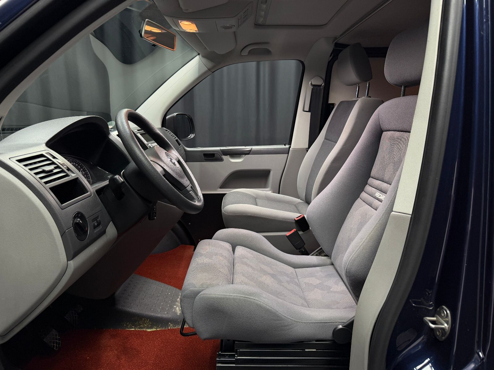 Fahrzeugabbildung Volkswagen T5 Transporter Kasten |KLIMA|1.HAND|RECARO|UMBAU