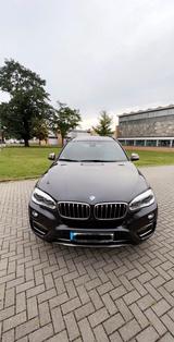 BMW X6 xDrive40d -  - graue BMW X6