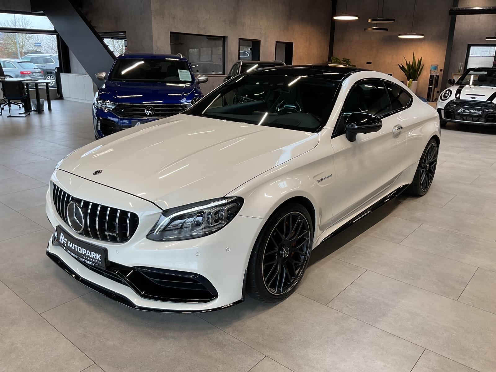 Mercedes-Benz C 63 AMG C 63 S AMG HuD Multibeam Pano AMG Sitze 360° 20″