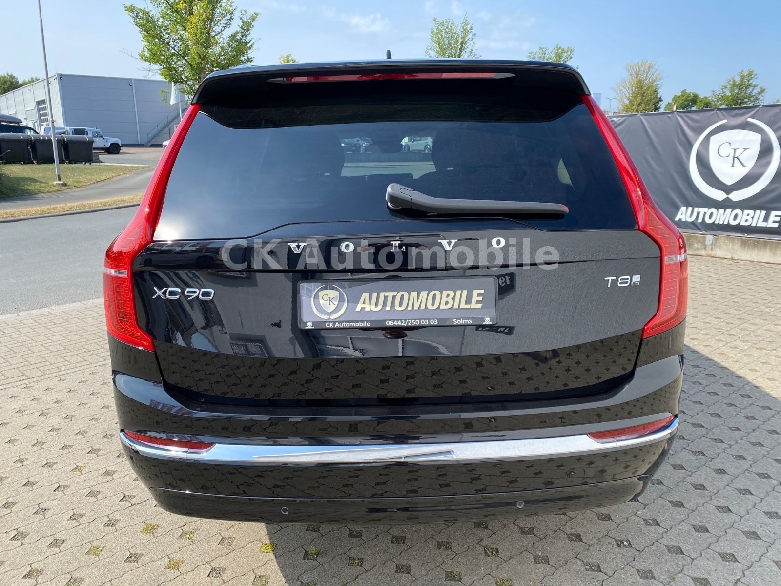 Fahrzeugabbildung Volvo XC90 T8 Core Recharge Plug-In Hybrid AWD/7 Sitze