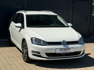 Volkswagen Golf - 4
