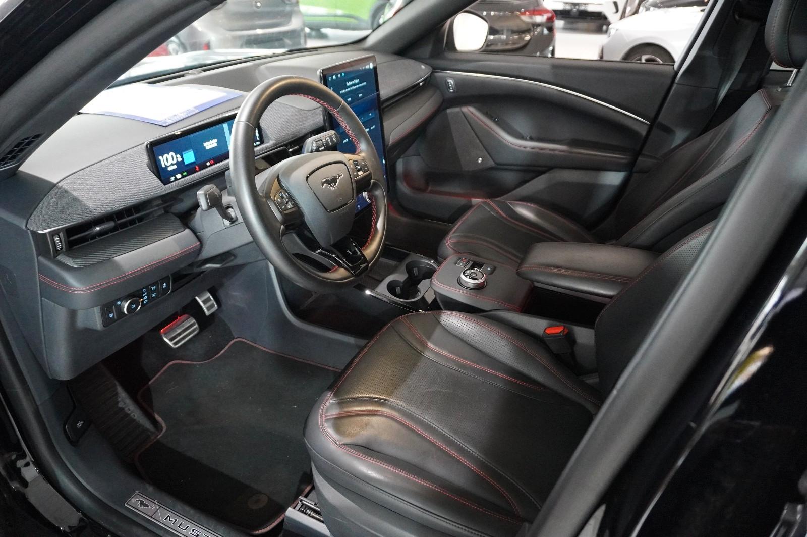 Ford Mustang Mach-E PREMIUM AWD 99KWH NAVI/360°/AHK