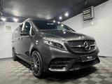 Mercedes-Benz V 300 d AMG Lang|LEDER|LED|DESING|TISCH|NAVI|AHK - : Schwarz, Van