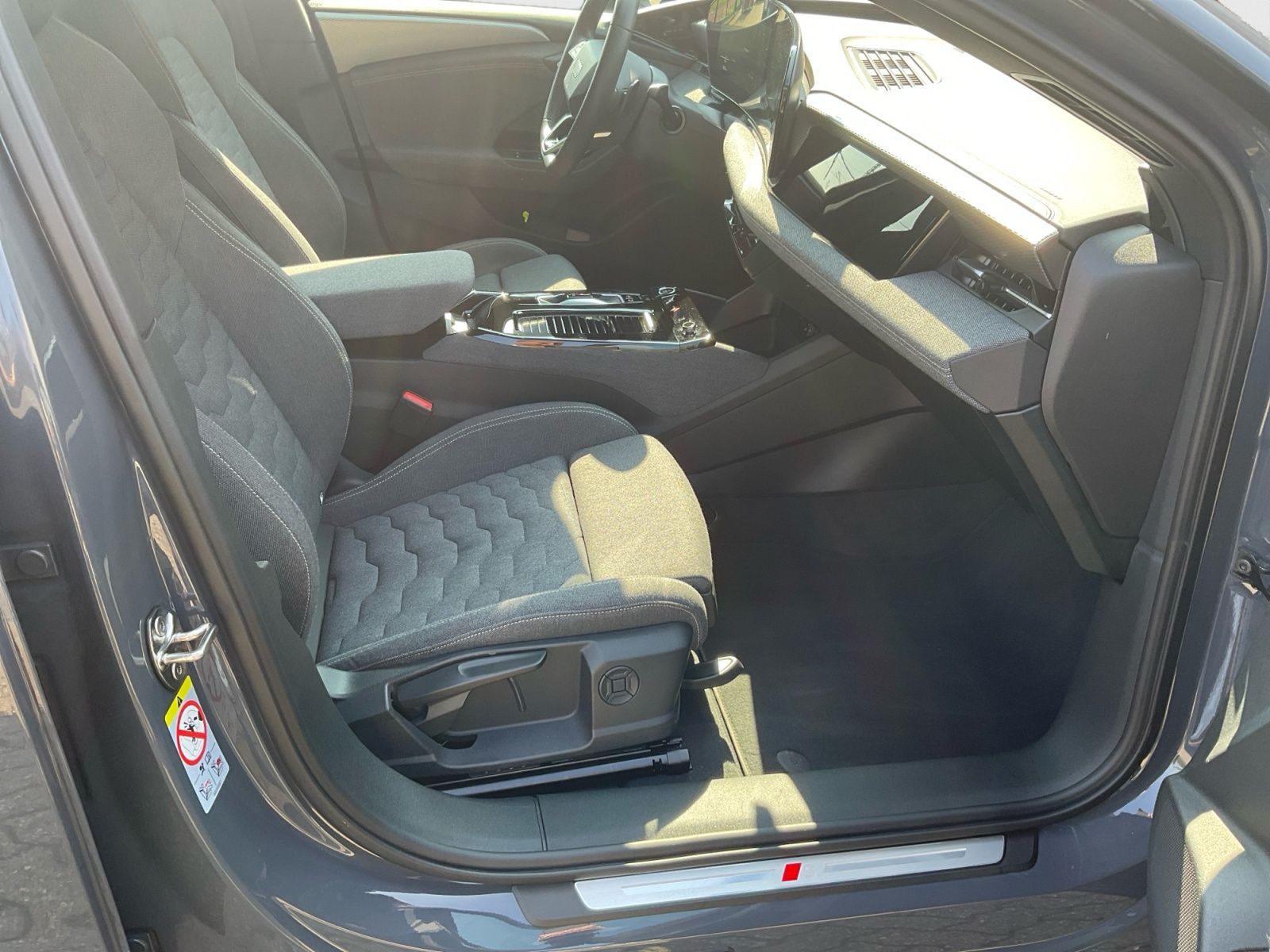 Audi A6 e-tron - Bild 17