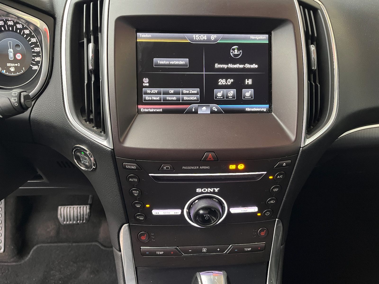 Fahrzeugabbildung Ford S-Max S-MAX Titanium