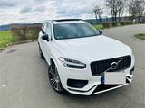 Volvo XC90 B5 AWD R-Design ACC PANO 360 7-Sitzer VOLL