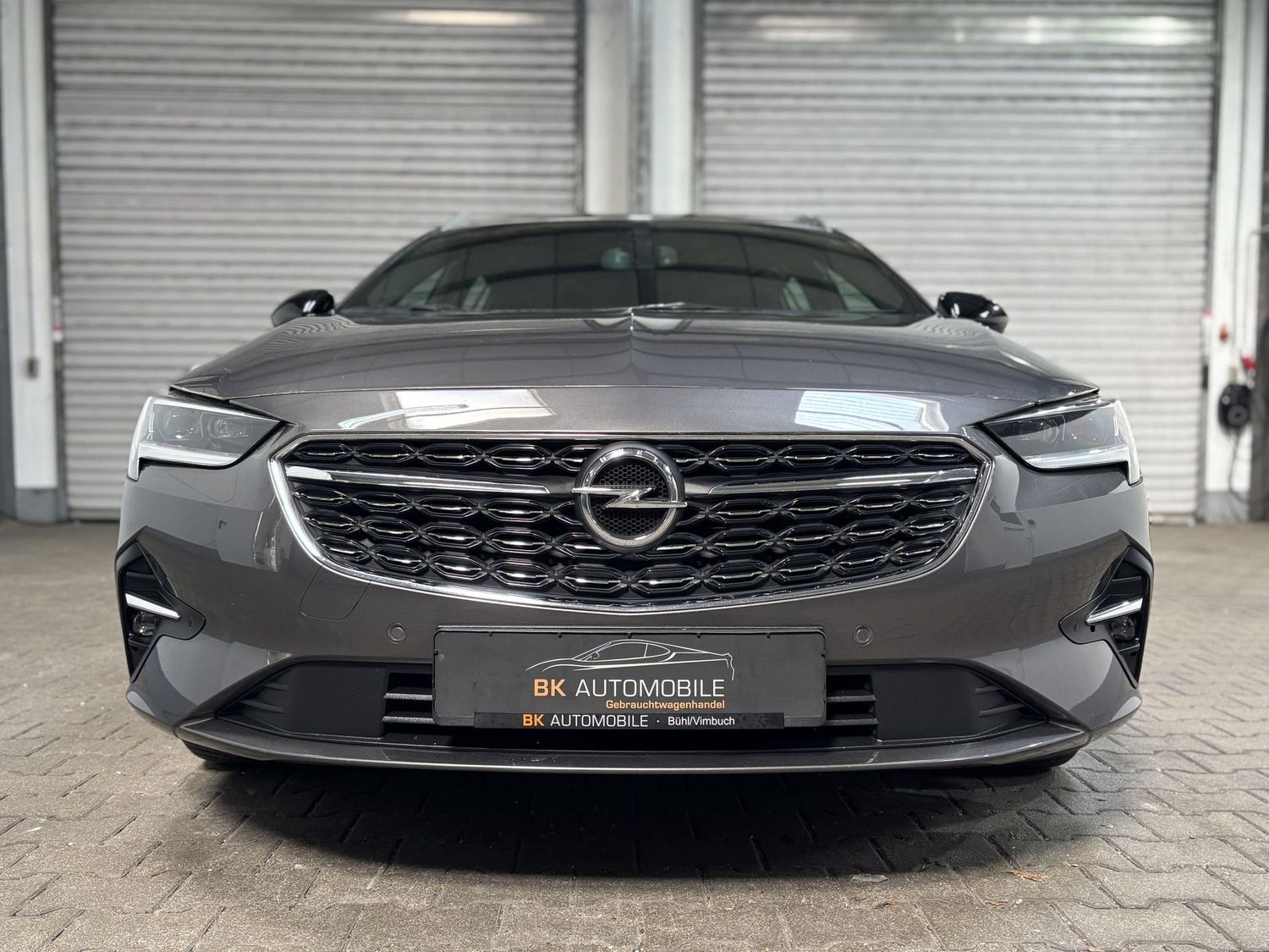 Fahrzeugabbildung Opel Insignia 2.0 CDTI Elegance#LED#Kamera#Spur