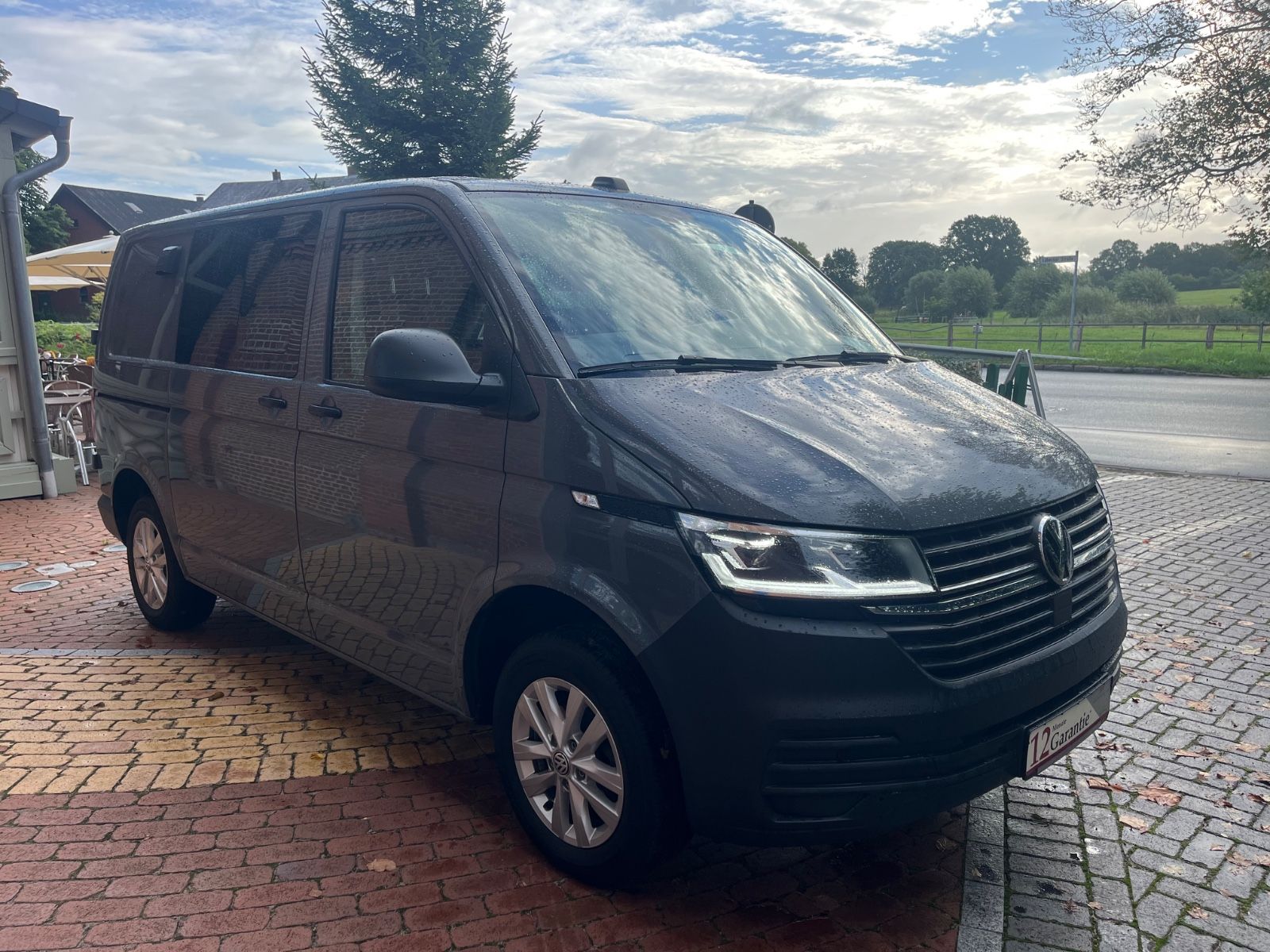 VW T6 Kombi  - Image 6 of 12