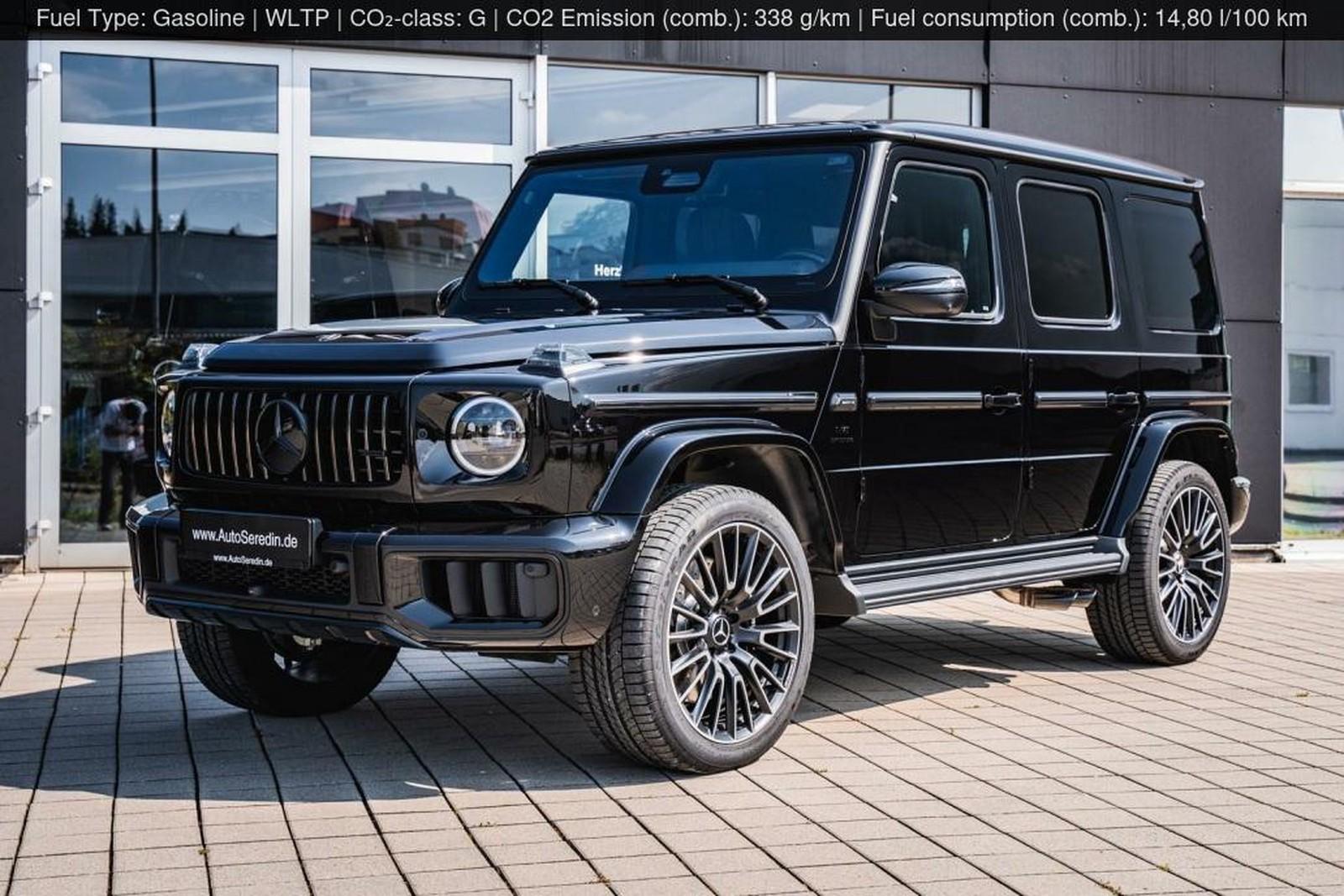 Mercedes-Benz G 63 AMG prod.26 BLACK/RED A22 TV