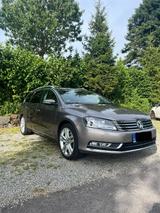 Volkswagen Passat 2.0 TDI | SHZ | Tempomat | Vollleder | - Volkswagen Passat aus 2011: TDI