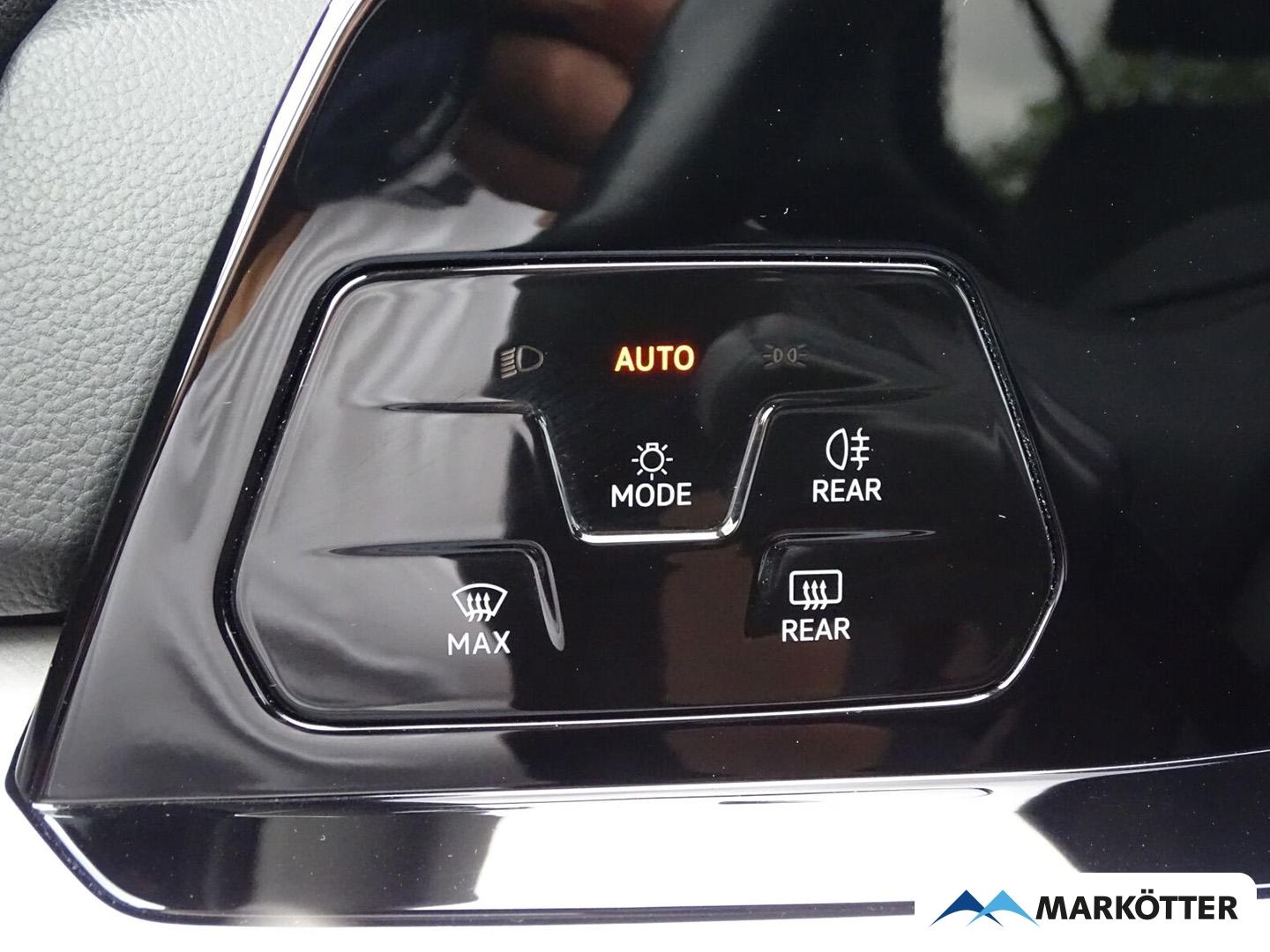 Volkswagen Golf VIII Life PDC/ACC/SHZ/LKHZ/NAVI, миниатюра 16