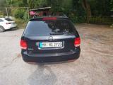 Volkswagen Golf 1.6 Trendline Variant Trendline - Kombis bis 5.000 Euro