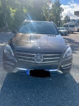 Mercedes-Benz ML 350 BlueTEC 4MATIC - - Mercedes-Benz ML 350 Gebrauchtwagen in München