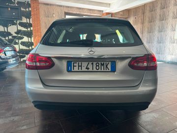 Mercedes C 200 - 5