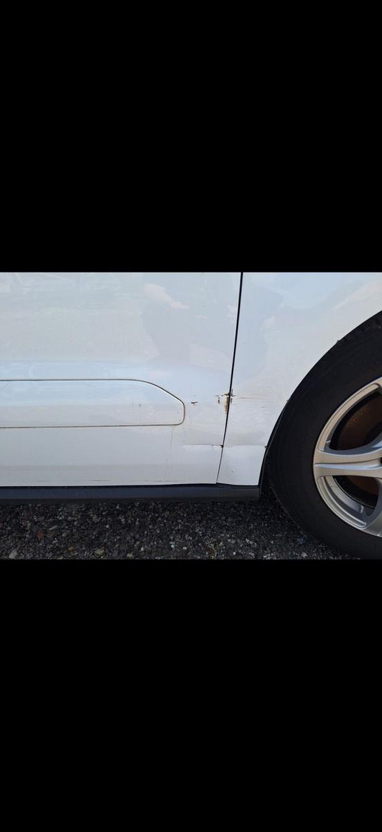 Ford Courier 2014 — photo 5