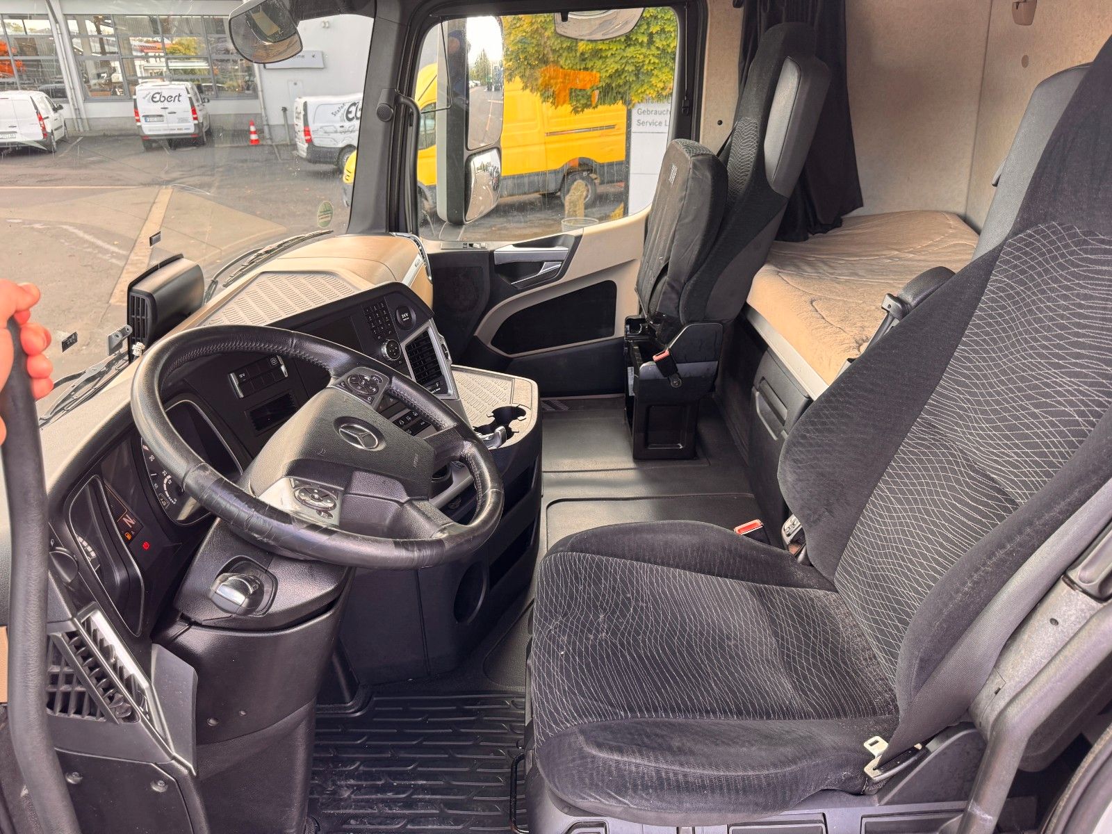 Fahrzeugabbildung Mercedes-Benz Actros 2545LnR 6x2 Retarder BigSpace PPC