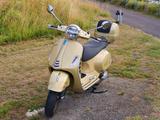Piaggio Vespa GTS 300 75th Sondermodell limitiert