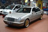 Mercedes-Benz E 240 W210 *2.HD*KLIMA*SHZ*PDC*TOP*GARANTIE* - gebrauchte Mercedes-Benz E 240 aus dem Jahr 1998