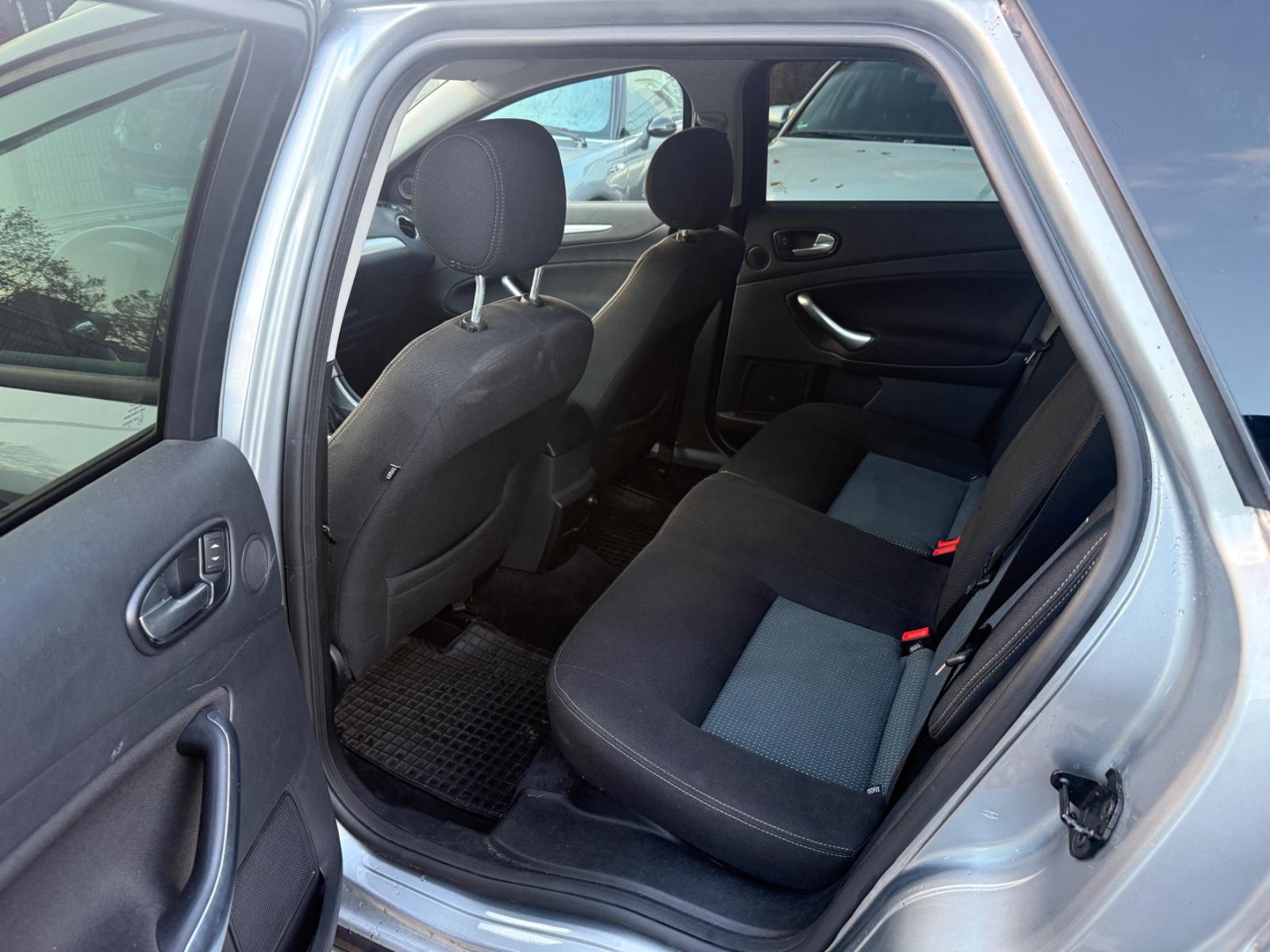 Ford Mondeo 2006 — photo 7