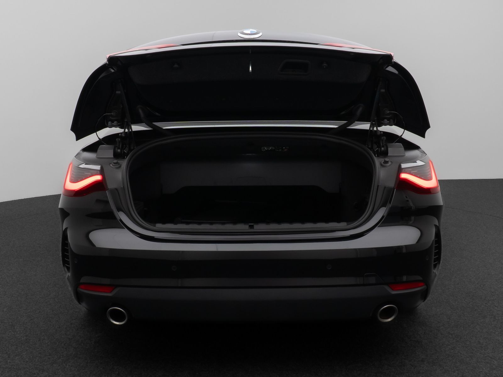 Fahrzeugabbildung BMW 430i Cabrio Kamera DAB HiFi Lenkrhzg Alarm Sport