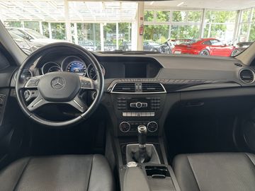 Mercedes C 200 - 9