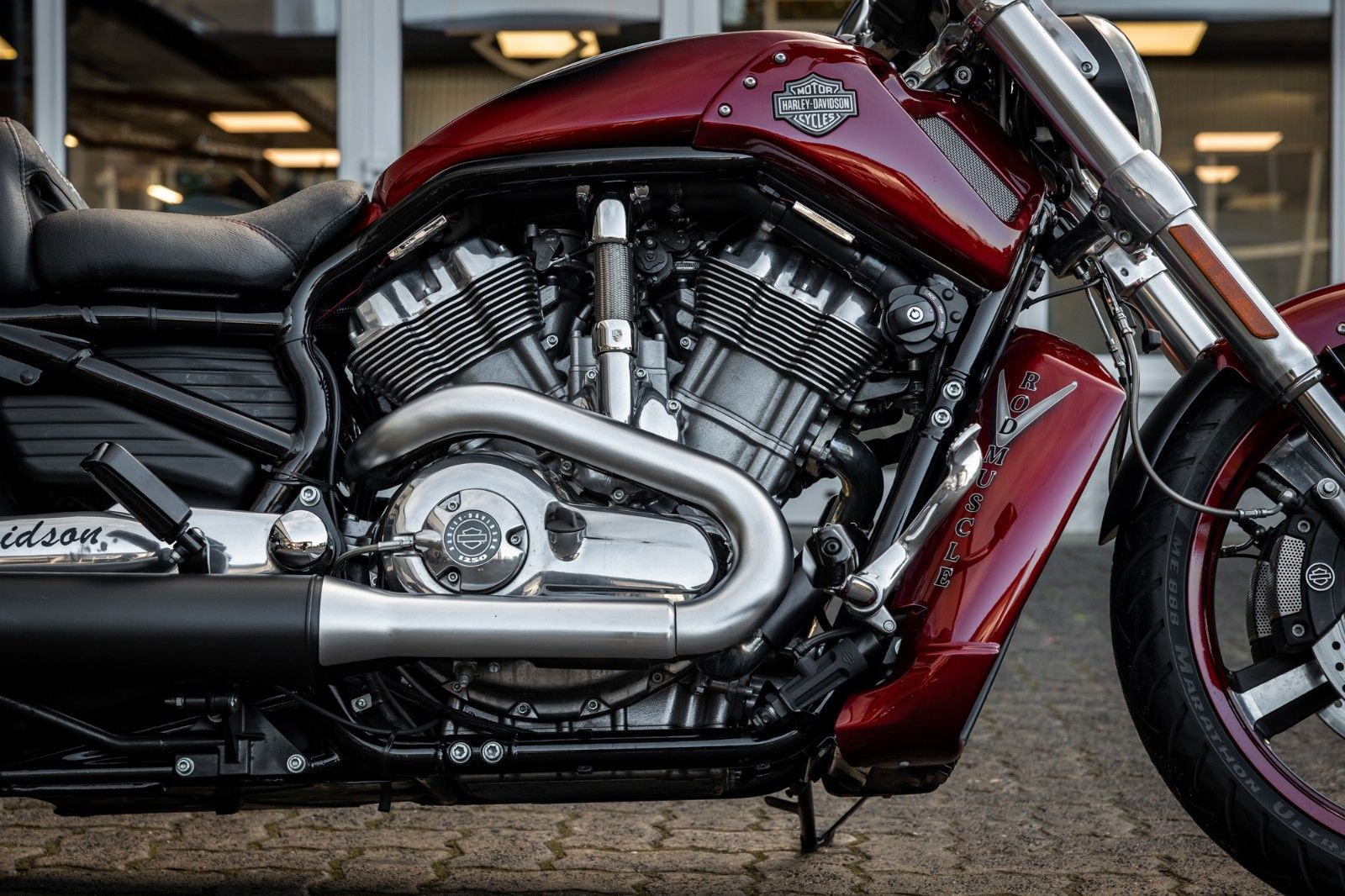 Fahrzeugabbildung Harley-Davidson VRSCF V-ROD MUSCLE - Jekill  - 260er METZELER