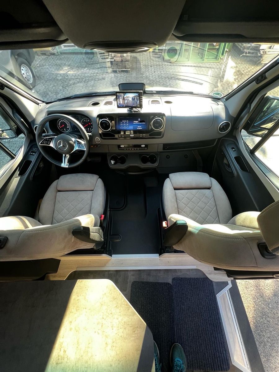 Fahrzeugabbildung MegaMobil ReAktiv 700 SPRINTER 4x4