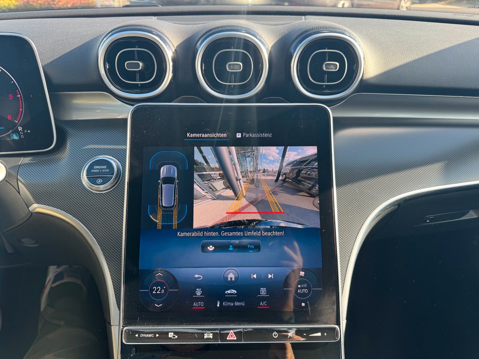 Fahrzeugabbildung Mercedes-Benz C 300d T Avantgarde+RKamera+TotW+Ambiente