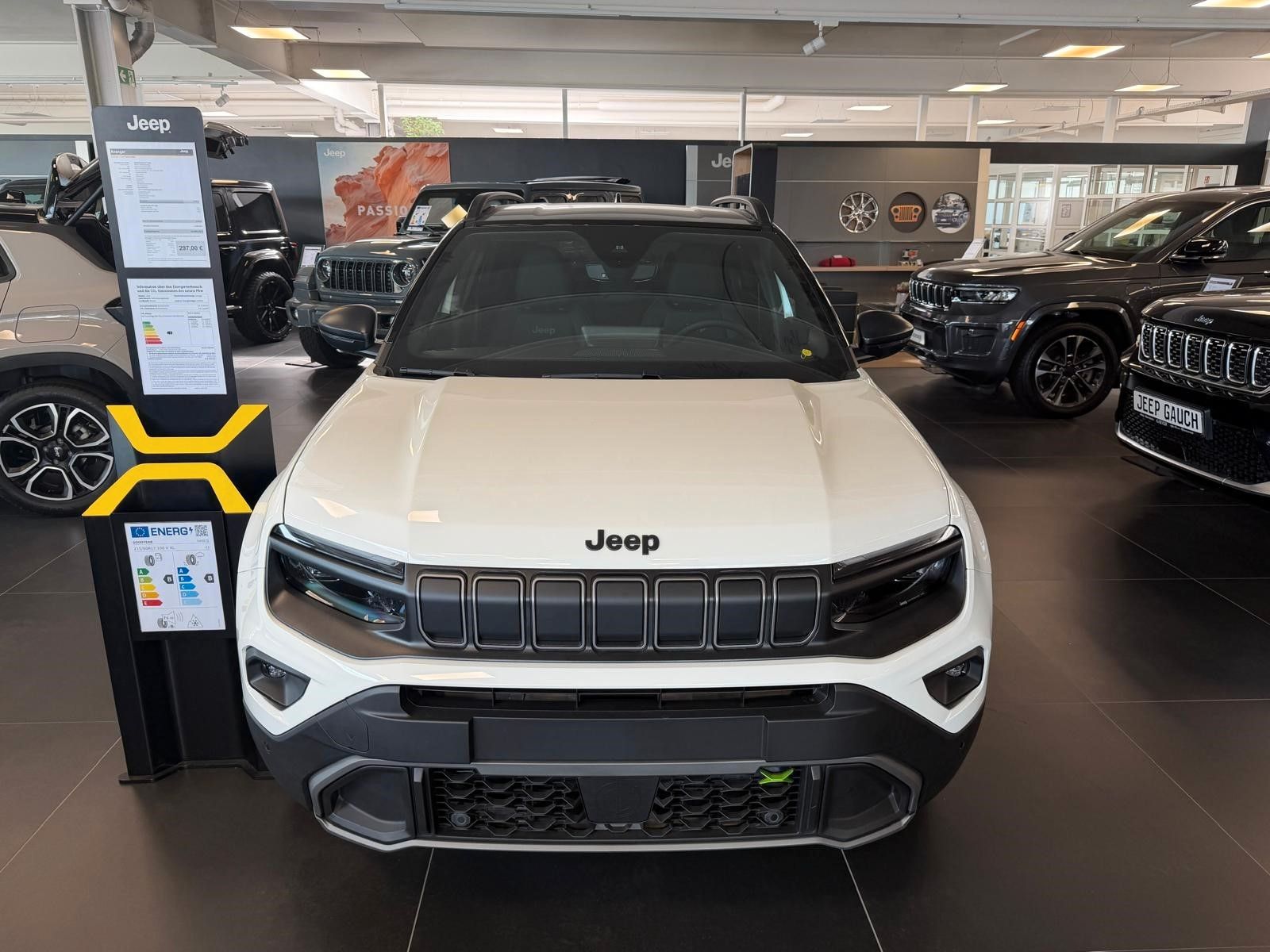 Jeep Avenger  1.2 4xe Hybrid DCT Overland imagem 2