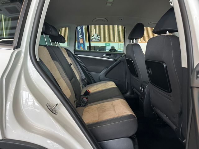 Volkswagen Tiguan Sport & Style 4Motion *2. Hand*Klima*Navi