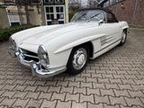 Mercedes-Benz 300 300 SL  Roadster Scheibenbremsen - aus 1958 mit Benzin-Antrieb: Cabrio