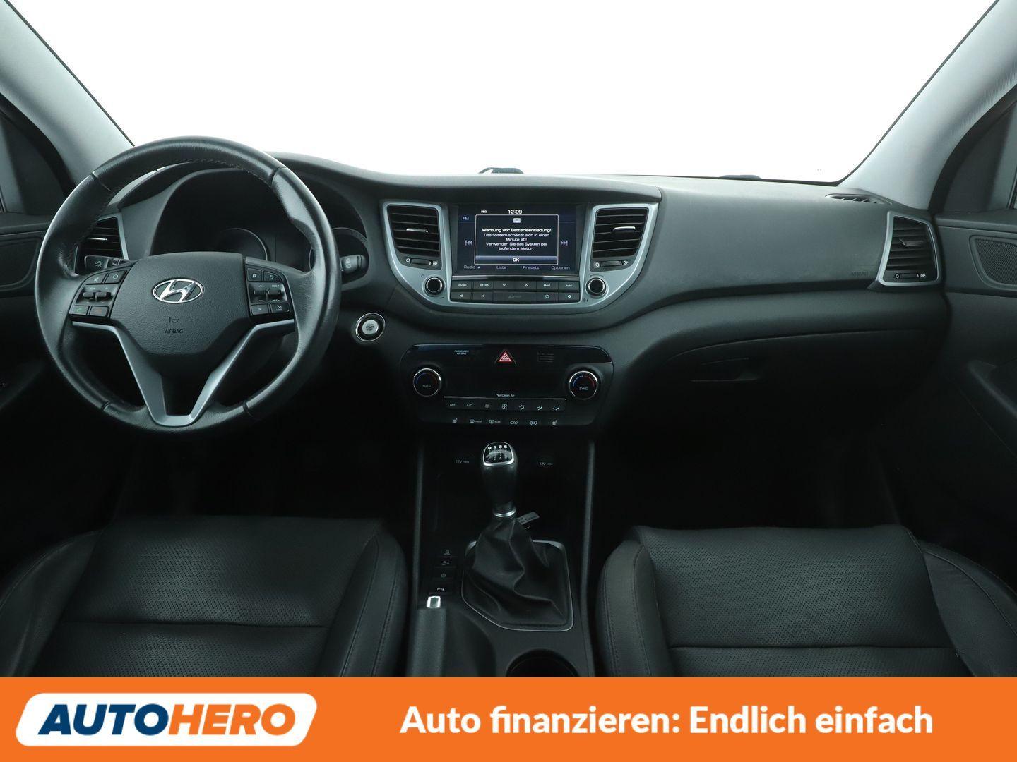 Hyundai Tucson 1.6 Classic blue 2WD *NAVI*TEMPO*CAM*PDC*