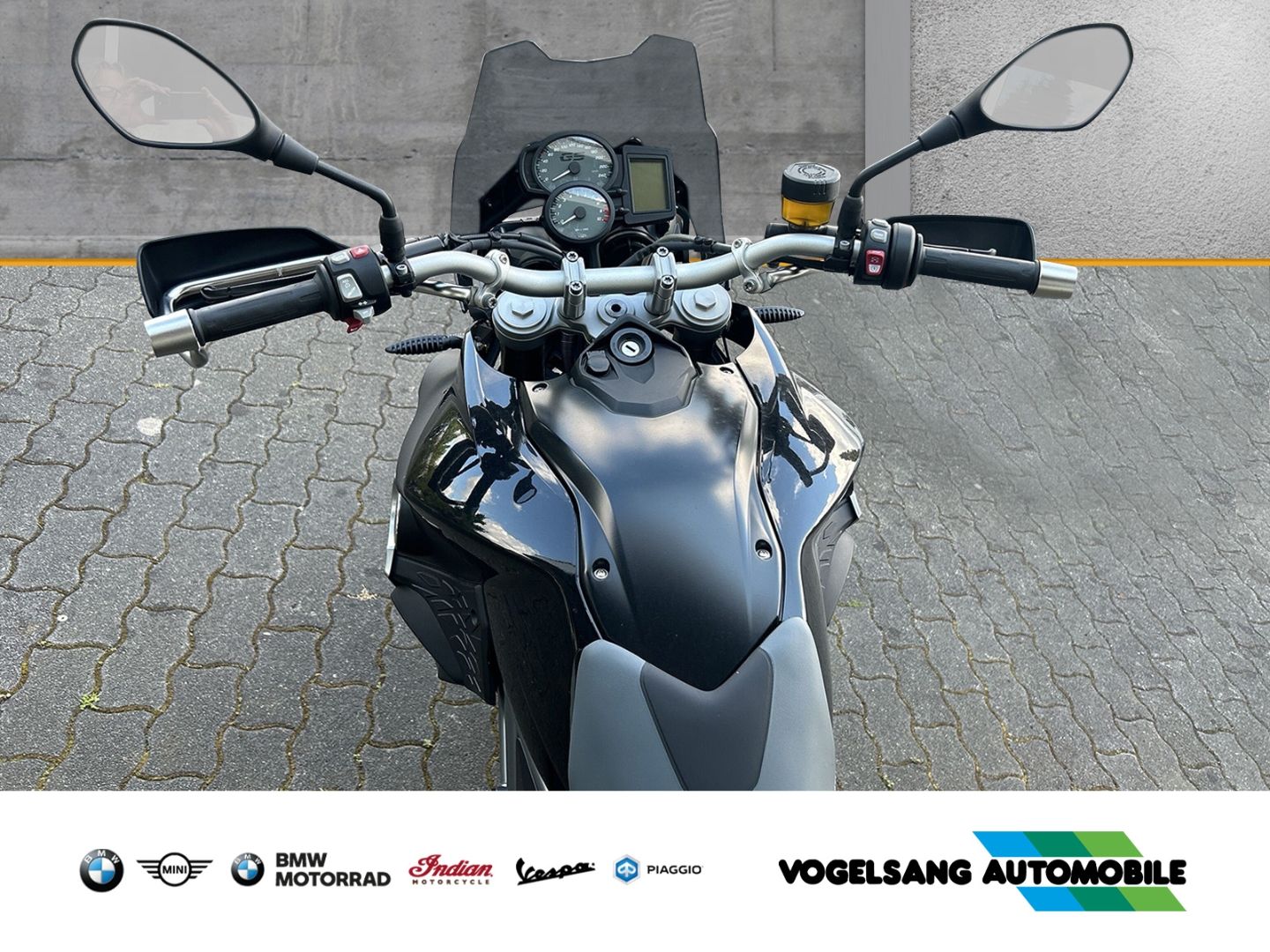 Fahrzeugabbildung BMW F 800 GS Dynamik-Paket, Heizgriffe, Ausstattungs