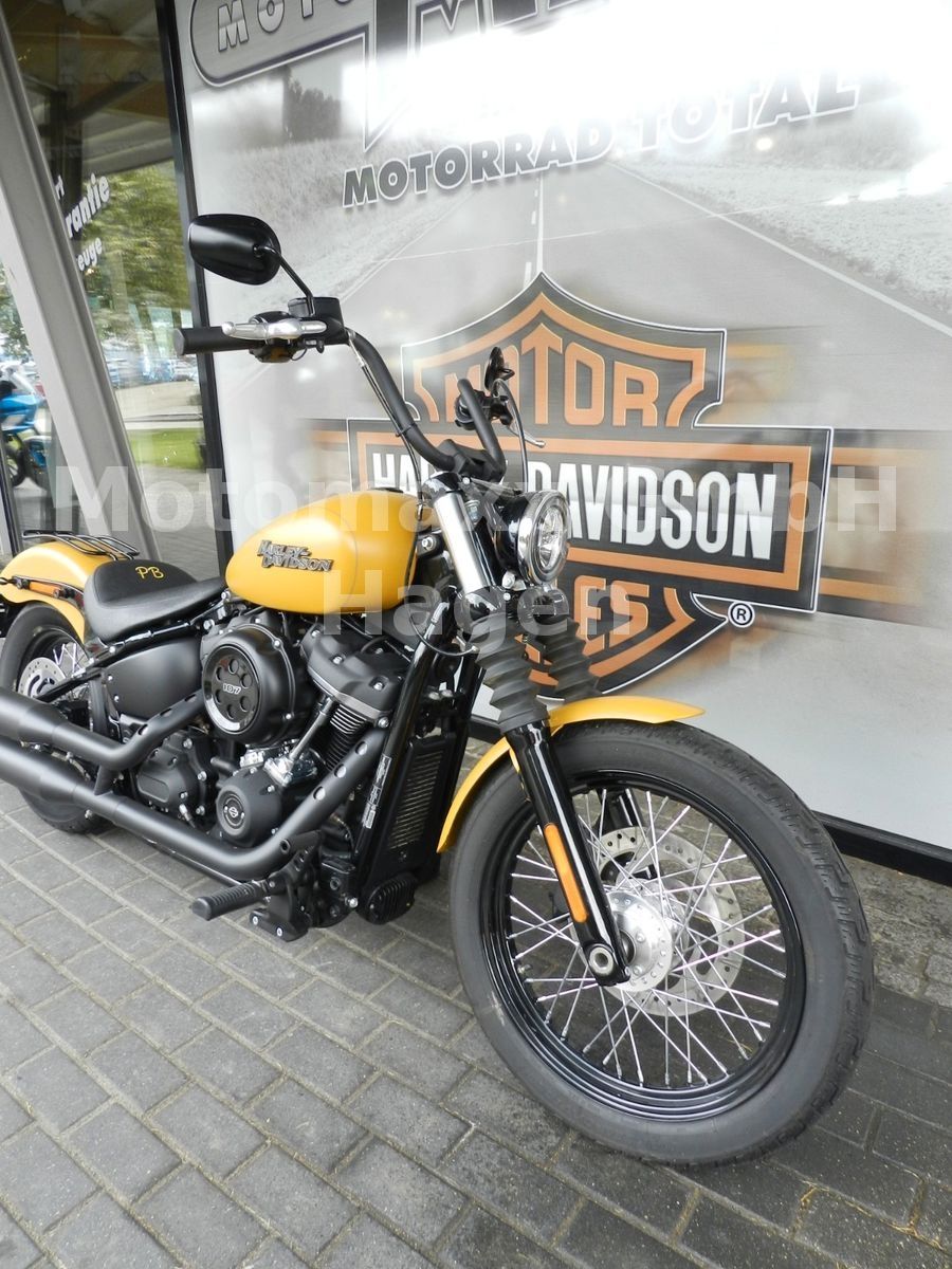 Fahrzeugabbildung Harley-Davidson Street Bob 107 MJ19 mit Speichen-Felgen!!!