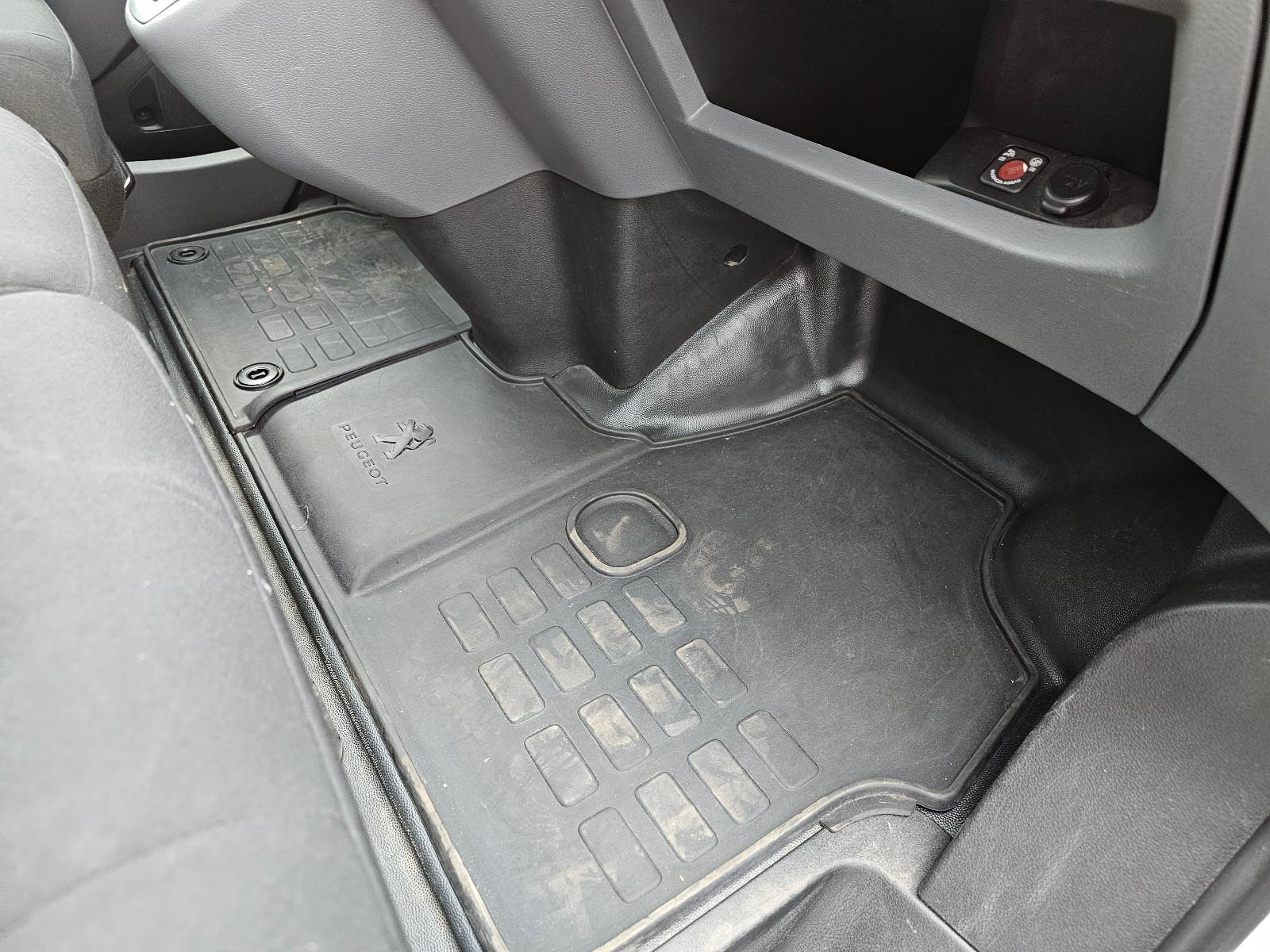 Peugeot Expert Kasten Premium L2 AHK,Klima,Mwst.