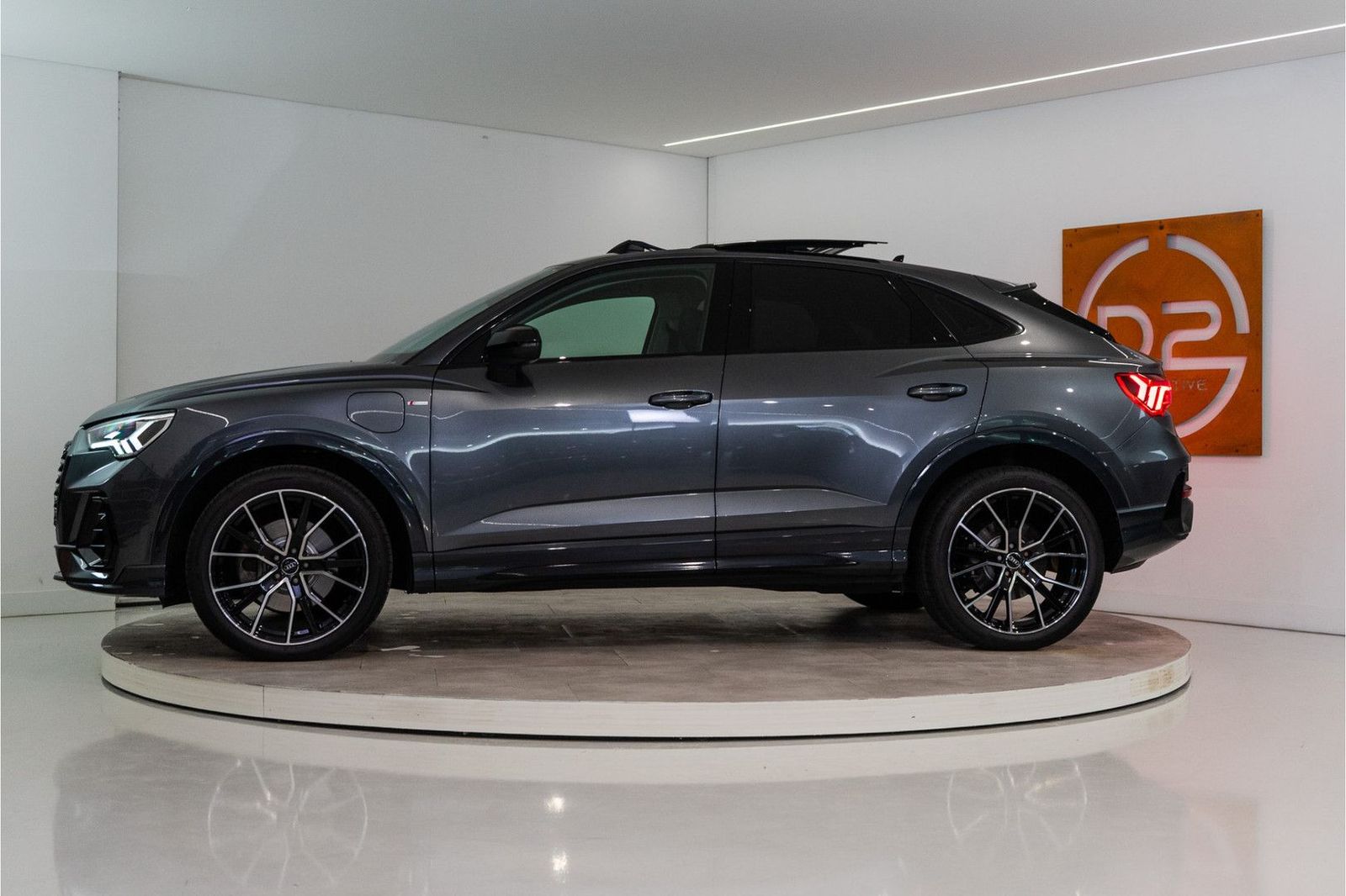 Audi Q3 Sportback 45 TFSI e Edition 245PK | Pano | Sf imagem 2