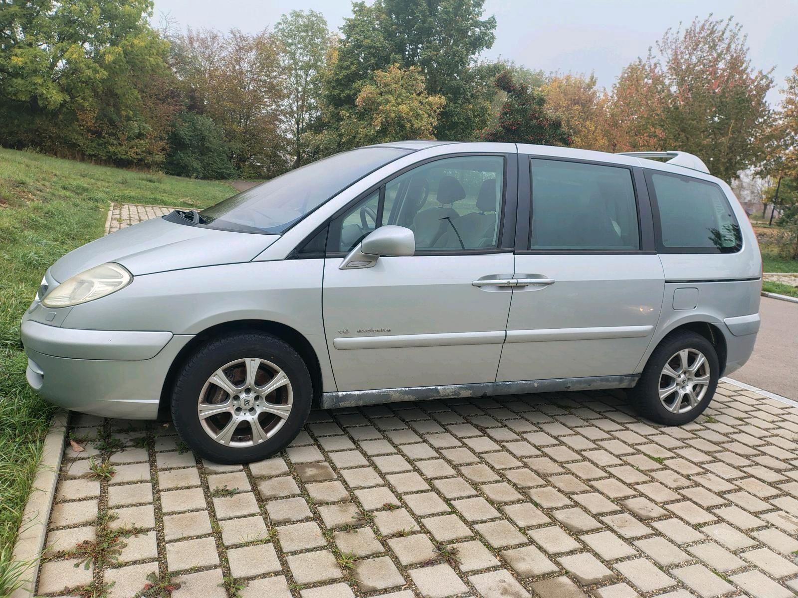 Citroën C8