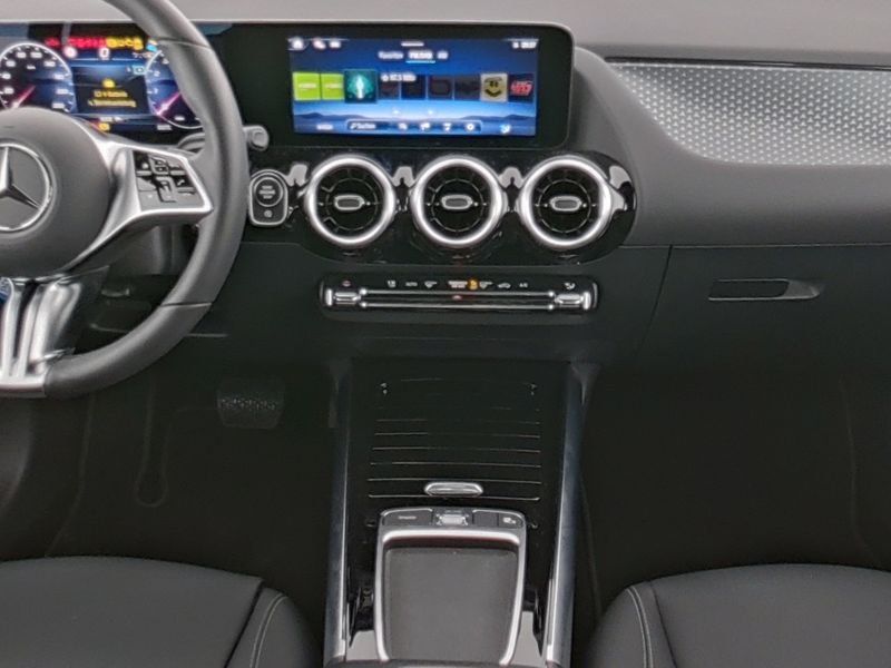Fahrzeugabbildung Mercedes-Benz B 200 Progressive*Distronic*360°*Totwinkel*LED*