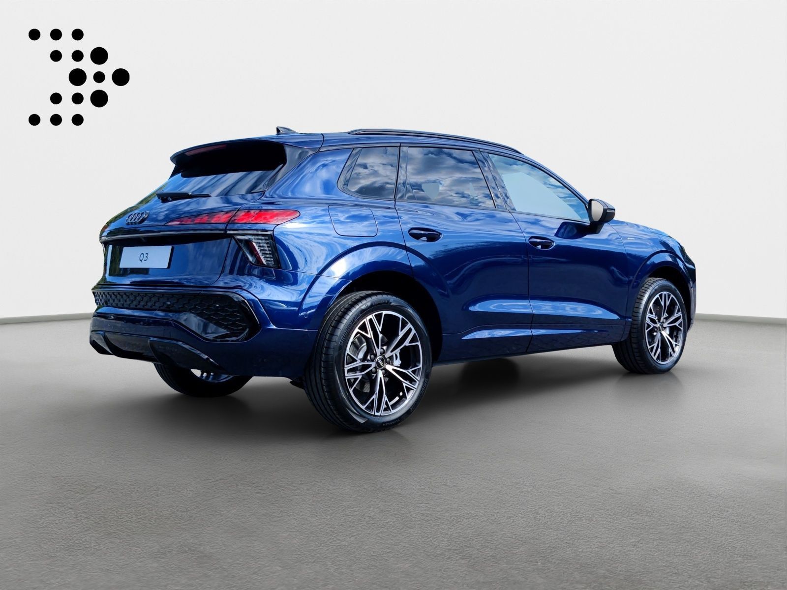 Audi Q3 SUV e-hybrid S line Tech+*Exp+*Klima+*Sound* imagem 2