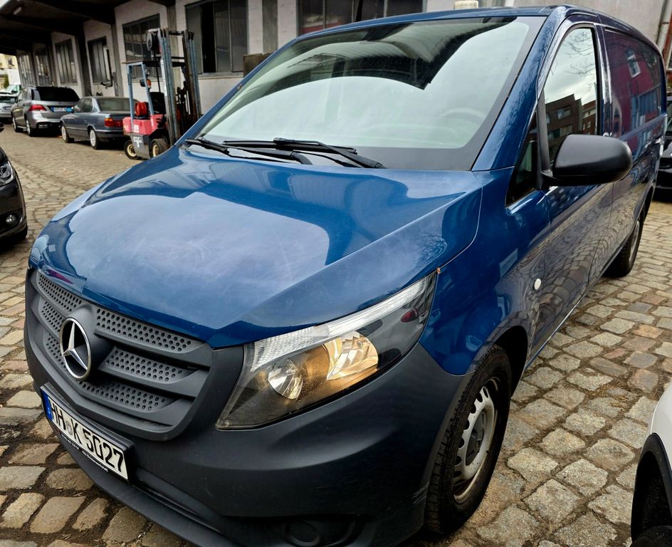 Image of Mercedes-Benz Vito