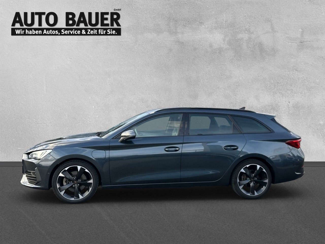 Fahrzeugabbildung CUPRA Leon Sportstourer 1.4 e-Hybrid (204PS)