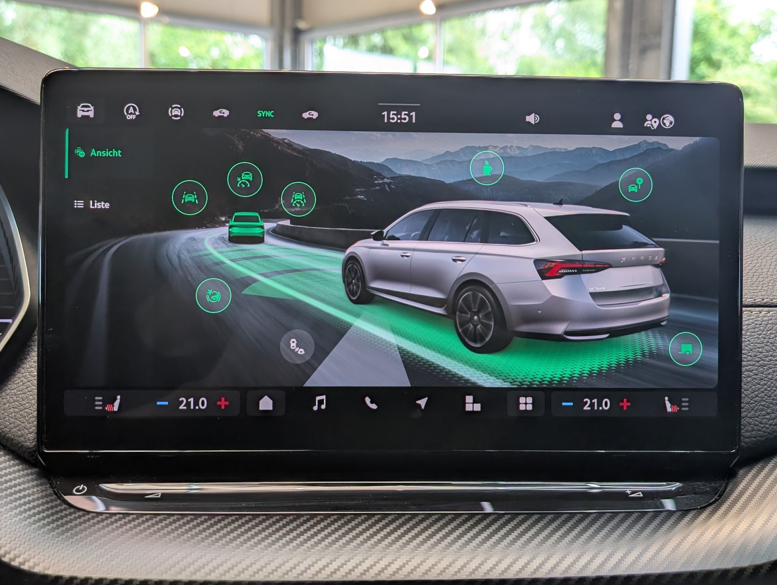 Fahrzeugabbildung SKODA Octavia 2.0 TDI Sportline Matrix Canton AHK 5J.G